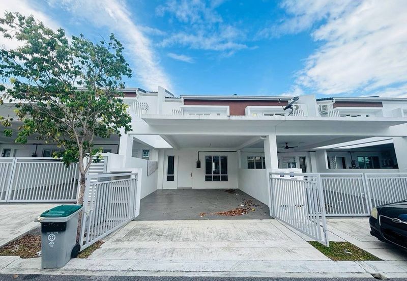 TIARA SENDAYAN (PRESINT 5)