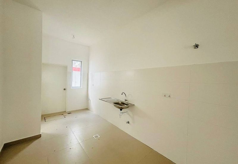 TIARA SENDAYAN (PRESINT 5)