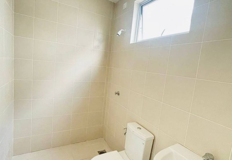 TIARA SENDAYAN (PRESINT 5)