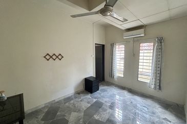 Taman Tasik Semenyih (Lake Residence)