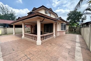 Taman Tasik Semenyih (Lake Residence)