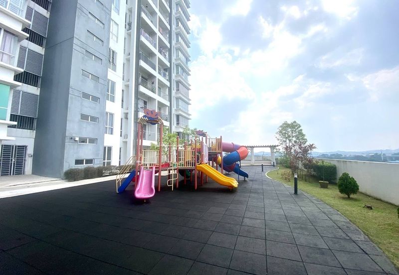 7 Tree Seven Residence