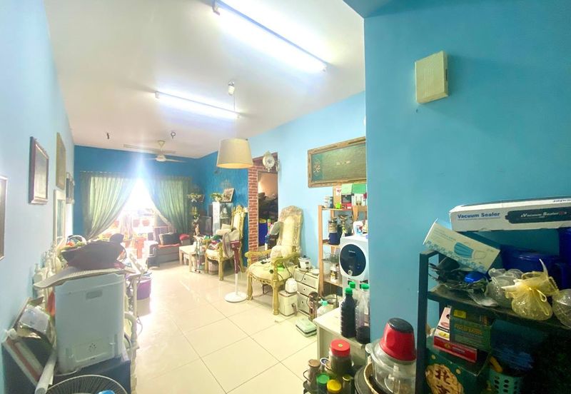 7 Tree Seven Residence