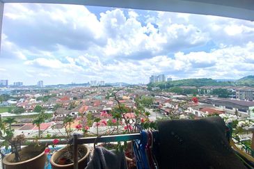 7 Tree Seven Residence