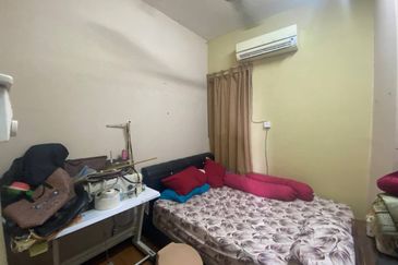 7 Tree Seven Residence