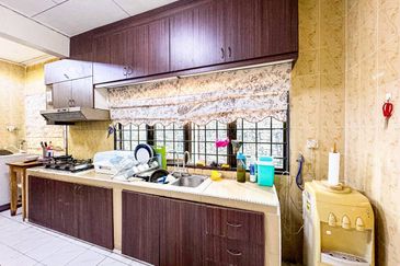 Bandar Tun Hussein Onn