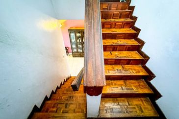 Bandar Tun Hussein Onn