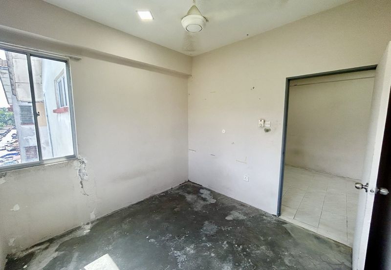 Taman Setia Balakong