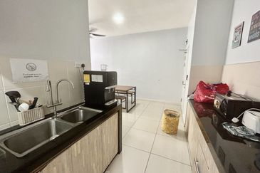 Savanna Executive Suites @ Southville City