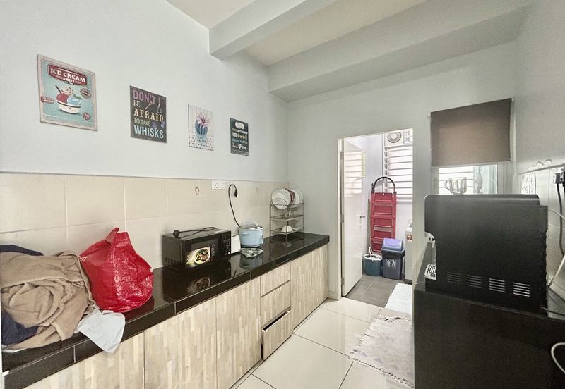 Savanna Executive Suites @ Southville City