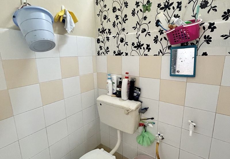 Pangsapuri Emas, Jalan Bidara 2, Taman Taming Emas, Kajang