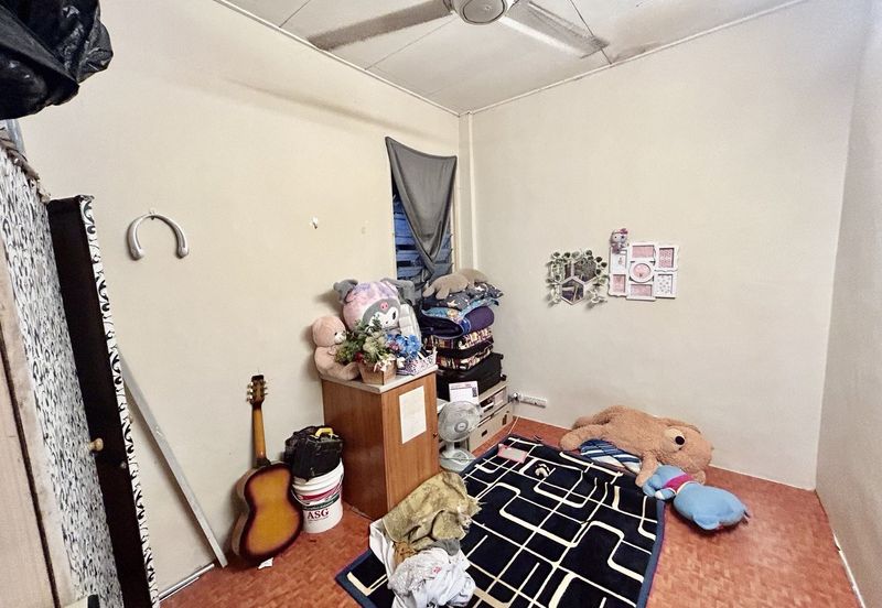 Pangsapuri Emas, Jalan Bidara 2, Taman Taming Emas, Kajang