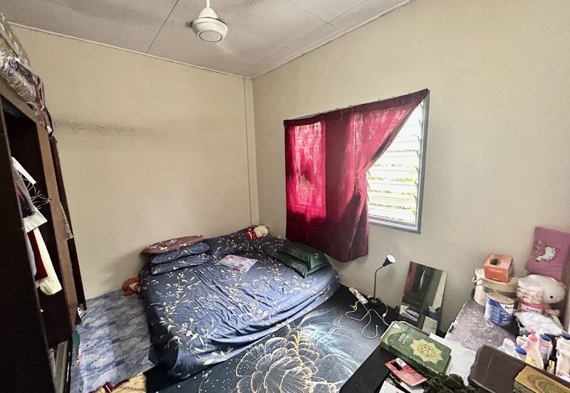 Pangsapuri Emas, Jalan Bidara 2, Taman Taming Emas, Kajang