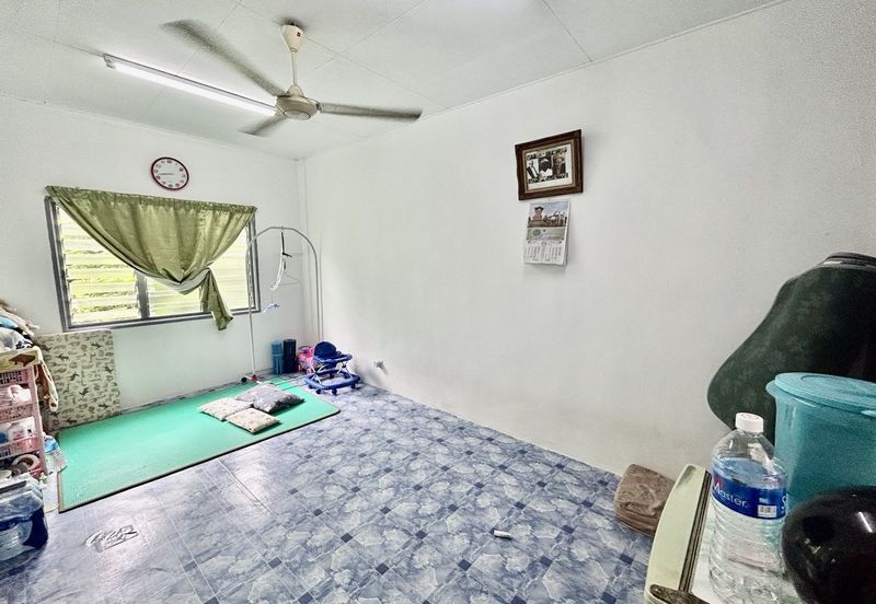 Pangsapuri Emas, Jalan Bidara 2, Taman Taming Emas, Kajang