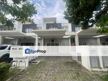 Double Storey Terrace Casa Green Cybersouth Dengkil Cyberjaya, Selangor, Cyberjaya