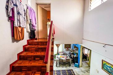 Jalan Suakasih @ Tun Hussein Onn