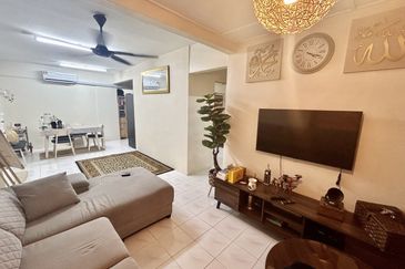 Saujana Apartment