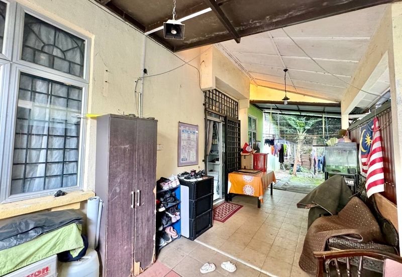 Taman Seroja, Bandar Baru Salak Tinggi