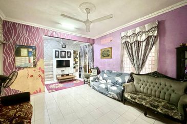 Taman Seroja, Bandar Baru Salak Tinggi