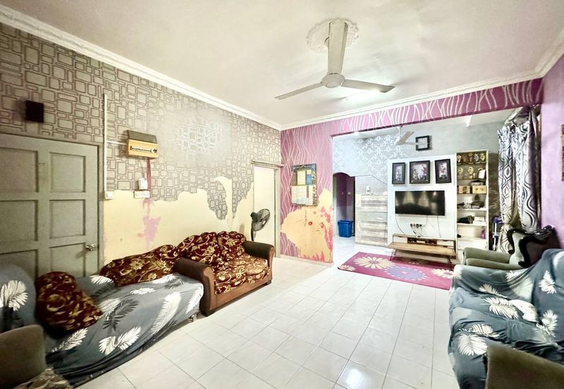 Taman Seroja, Bandar Baru Salak Tinggi