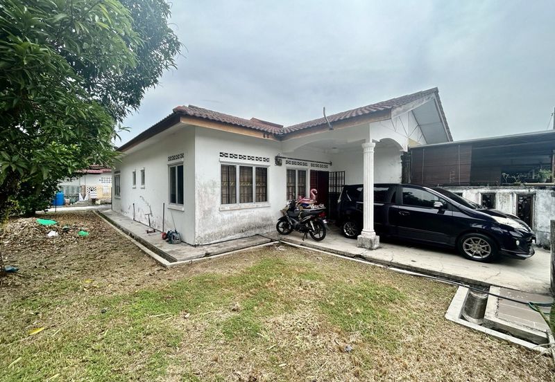 Taman Nakhoda, Jalan Bahtera