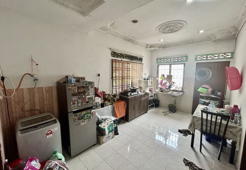 Taman Nakhoda, Jalan Bahtera