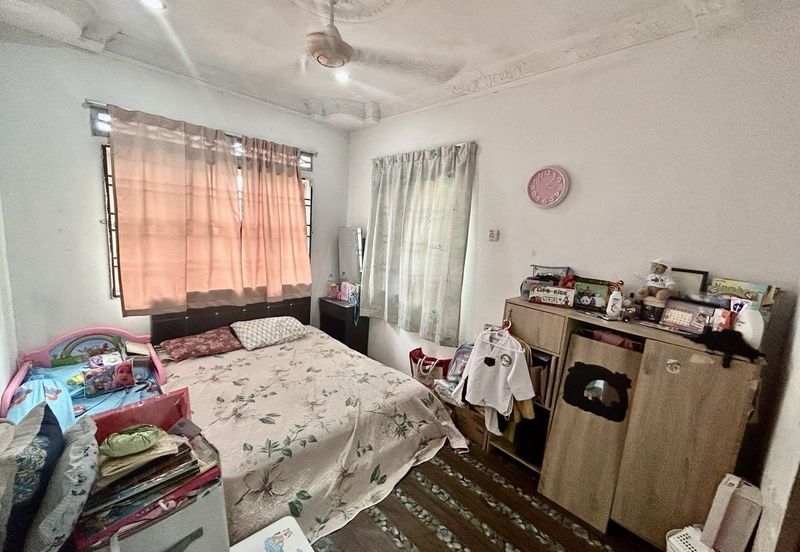 Taman Nakhoda, Jalan Bahtera