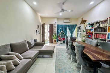 Taman Desa Saujana Langat