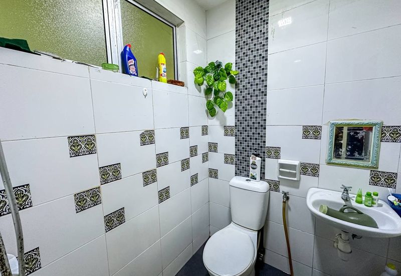 Taman Desa Saujana Langat