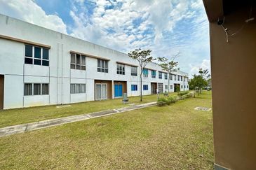 Casa Bluebell @ Cybersouth