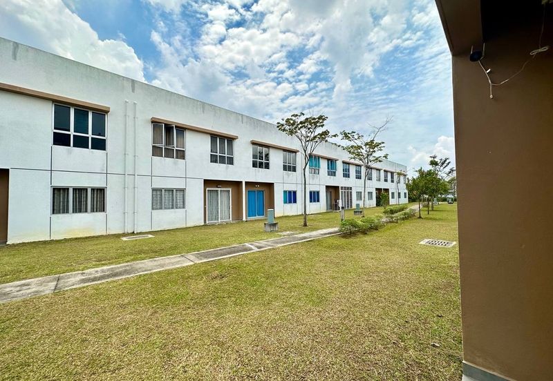 Casa Bluebell @ Cybersouth