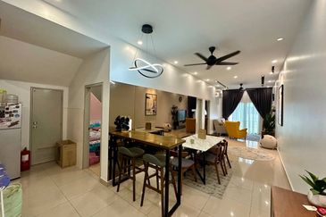 Casa Bluebell @ Cybersouth