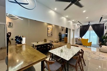 Casa Bluebell @ Cybersouth