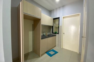 Crescent Park Townvilla