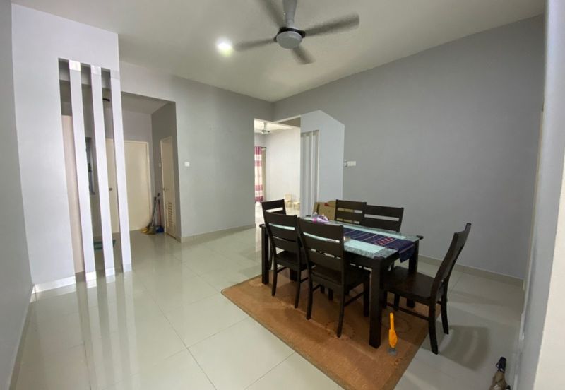 Crescent Park Townvilla