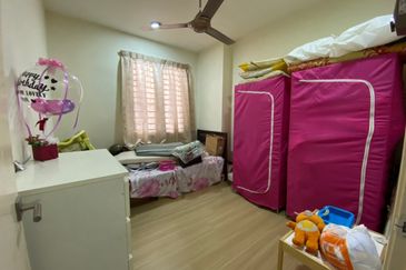 Crescent Park Townvilla