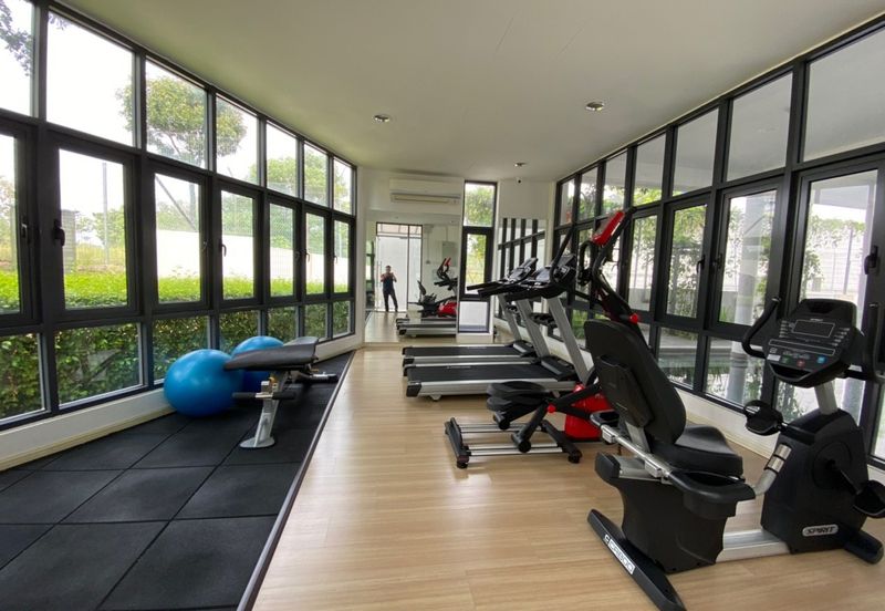 Crescent Park Townvilla