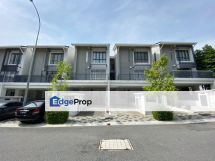 Duplex TownHouse, Crescent Park TownVilla, Bandar Bukit Mahkota, Selangor, Bangi