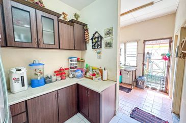 Taman Amanputra, Puchong South