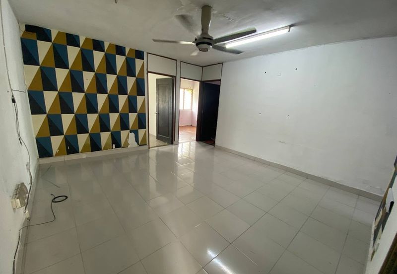 [DEKAT MASJID] Flat Blok E Desa Pandan Kg Pandan KL