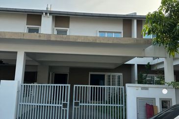 Albury at Mahkota Hills