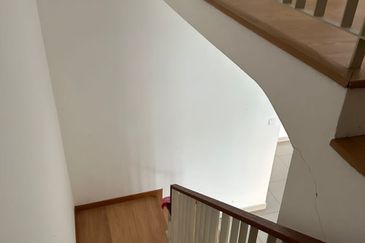 Albury at Mahkota Hills