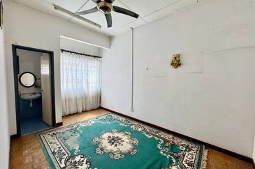 [Freehold] Double Storey Terrace Jln Anggerik Aranda Kota Kemuning Seksyen 31, Shah Alam