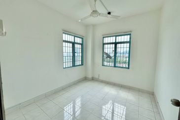 Permata Heights Apartment