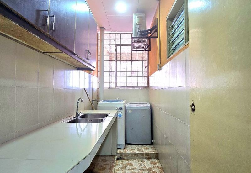 Idaman Sutera Condominium