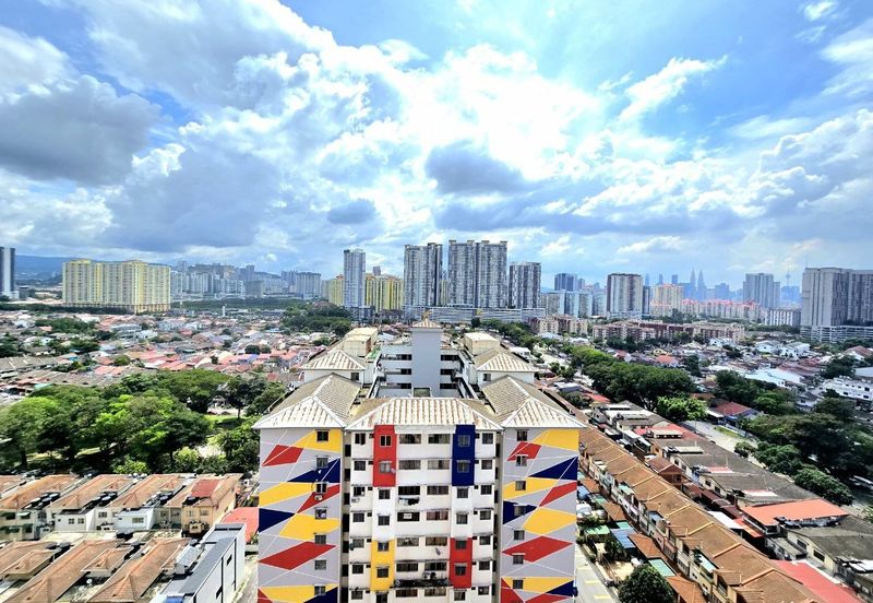 Idaman Sutera Condominium