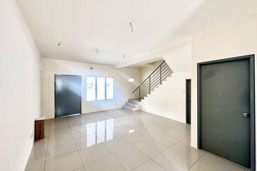 Ritma Perdana Townhouse @ LBS Alam Perdana