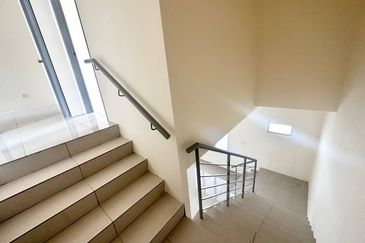 Ritma Perdana Townhouse @ LBS Alam Perdana