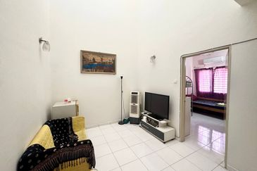 Jalan Setia Perdana U13/28