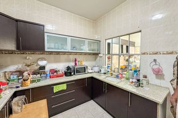 Double Storey Saujana Damansara, PJU 10, Petaling Jaya, Selangor